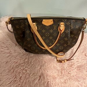 LOUIS VUITTON TURENNE MM